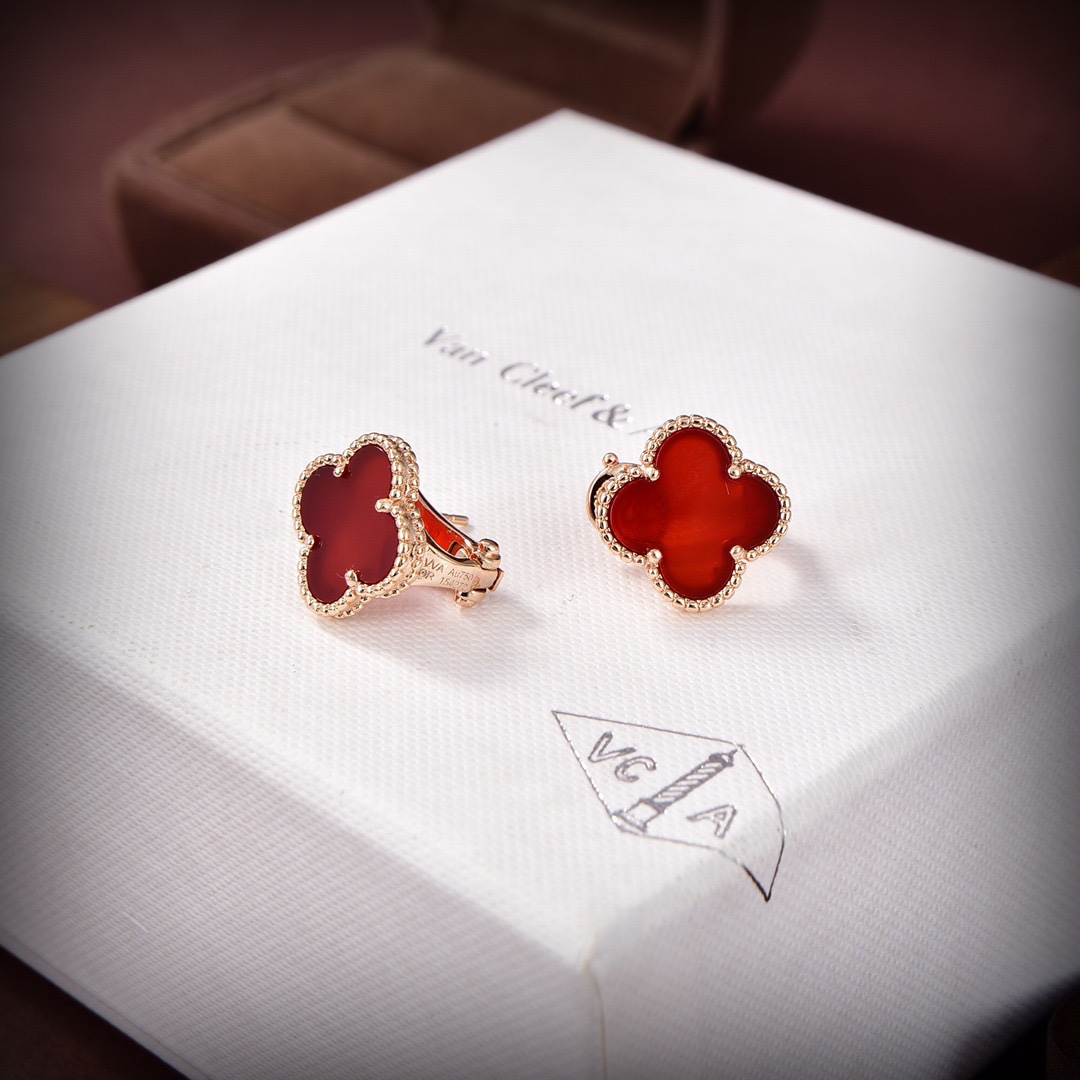 Van Cleef & Arpels Vintage Alhambra Earrings - PerfectKickZ
