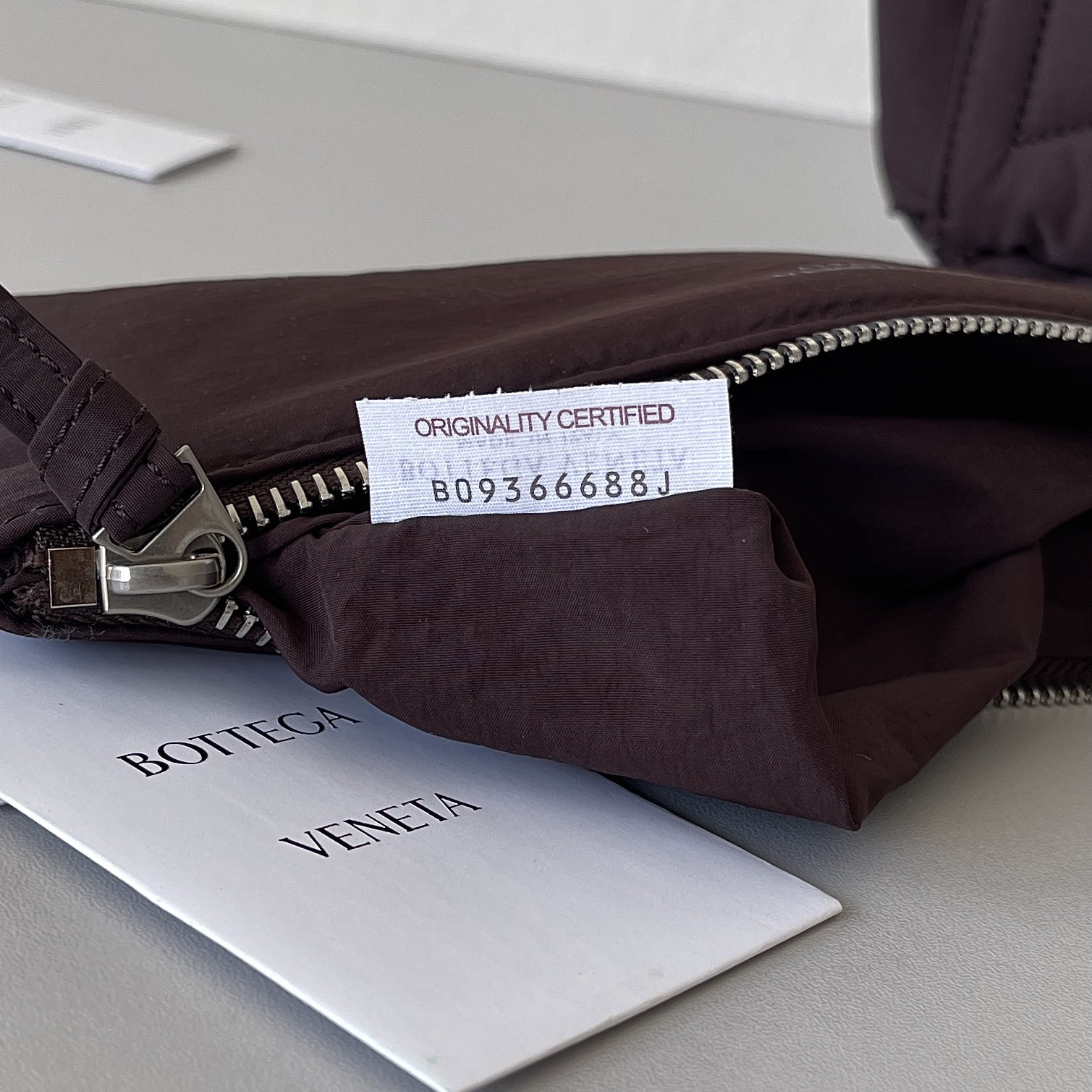 Bottega Veneta Padded Tech Cassette Padded Intreccio Nylon Cross-Body Bag(30-15-7.5cm) - PerfectKickZ