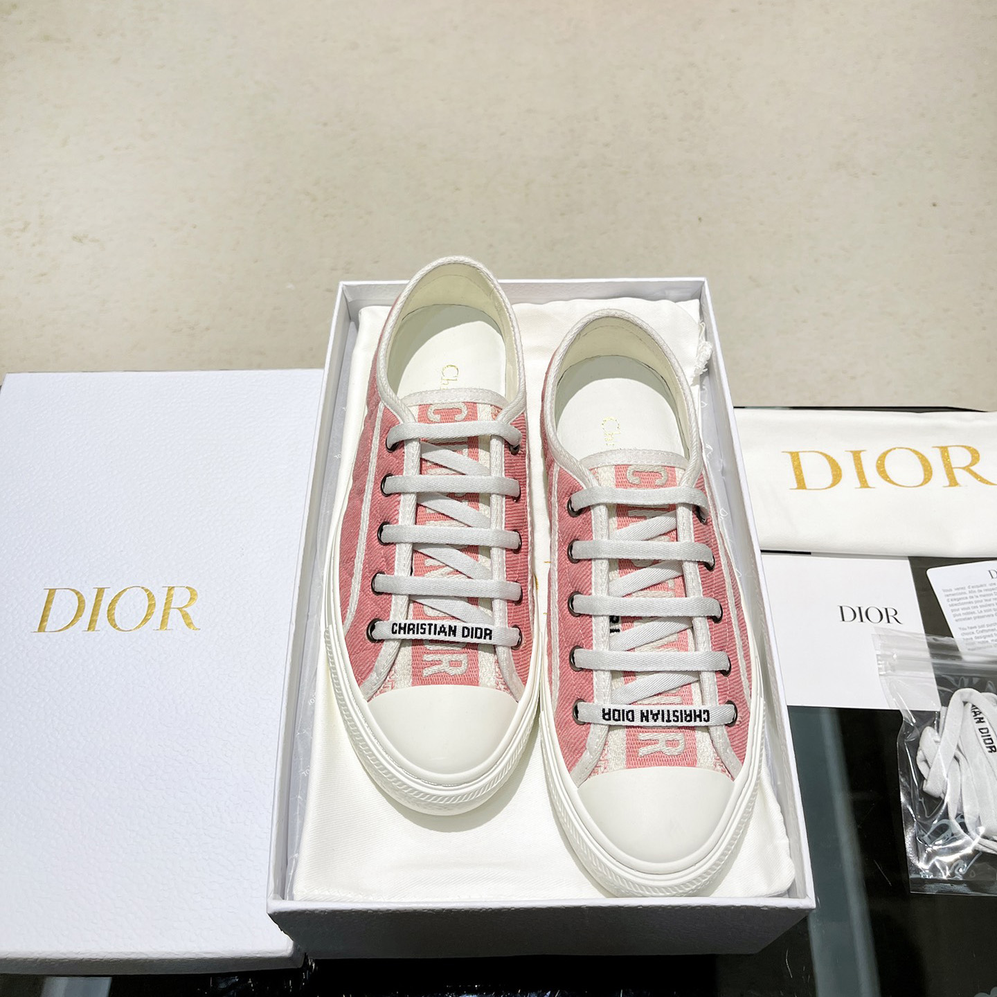 Dior Walk'n' Dior  Sneaker - PerfectKickZ