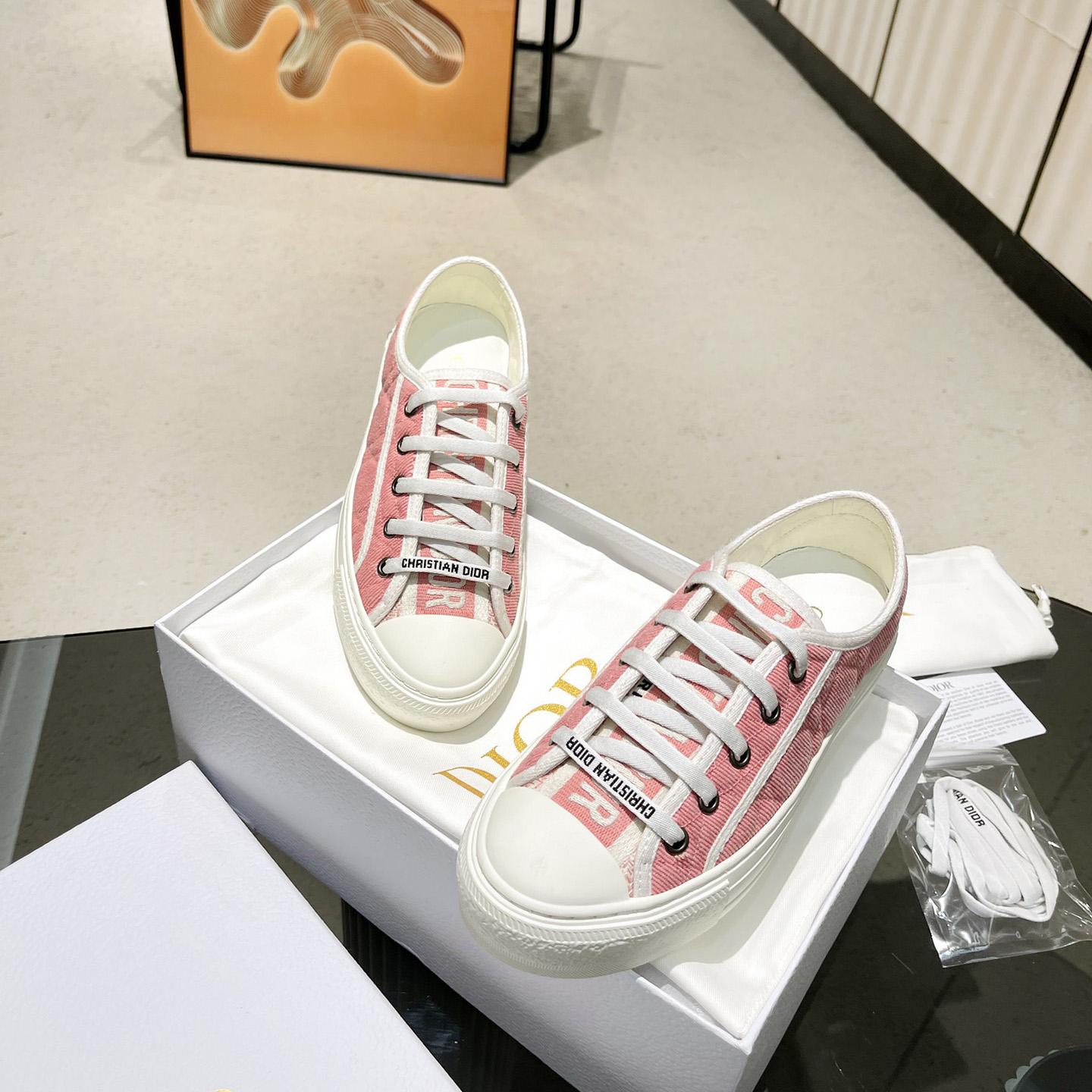 Dior Walk'n' Dior  Sneaker - PerfectKickZ