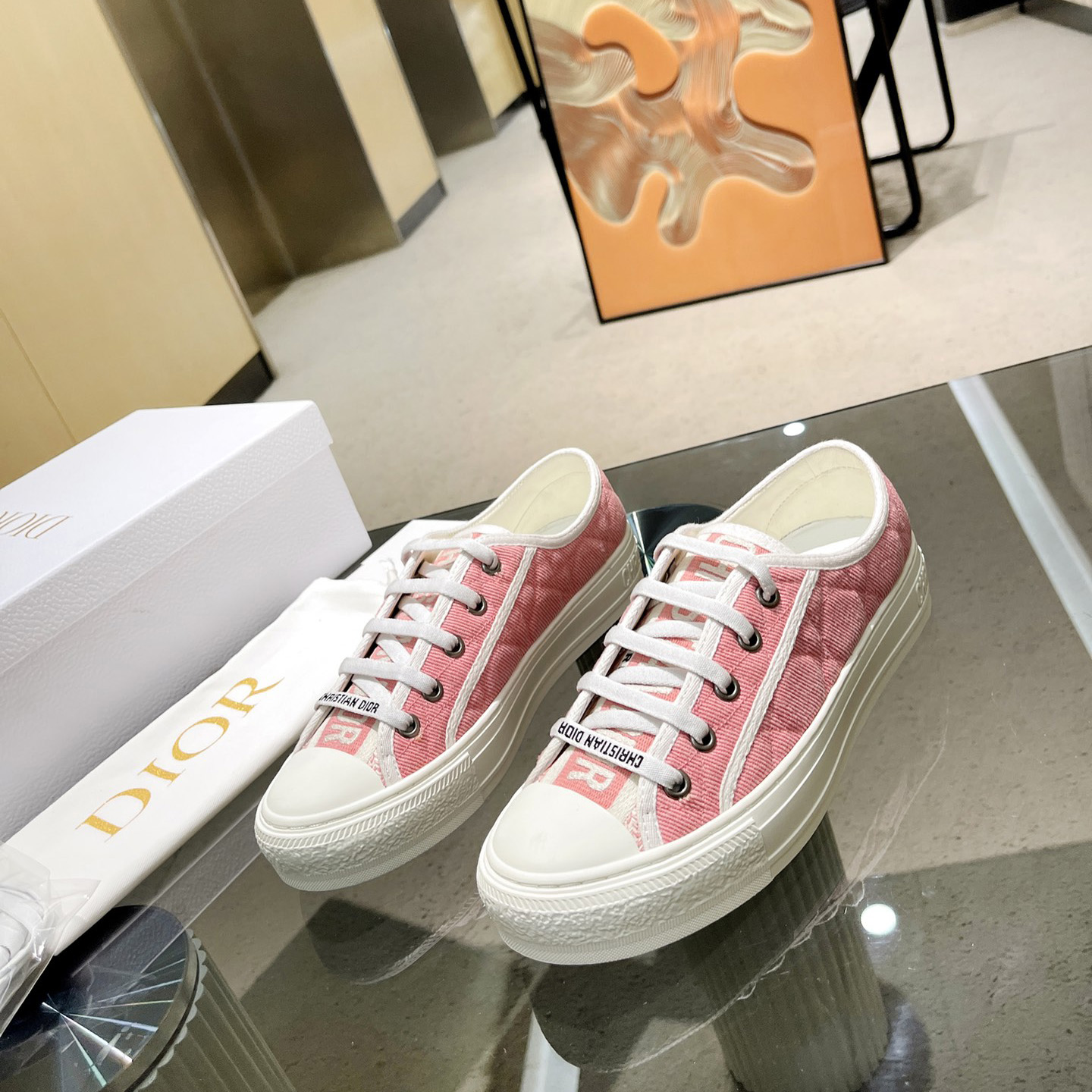 Dior Walk'n' Dior  Sneaker - PerfectKickZ