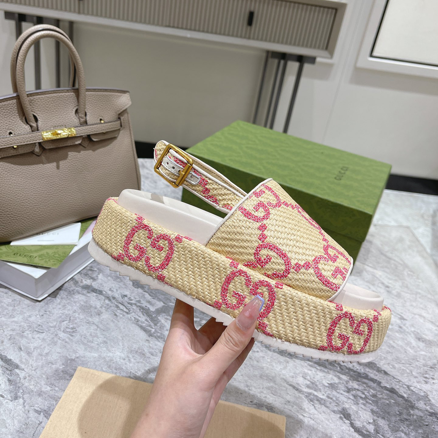 Gucci GG Platform Sandal - PerfectKickZ