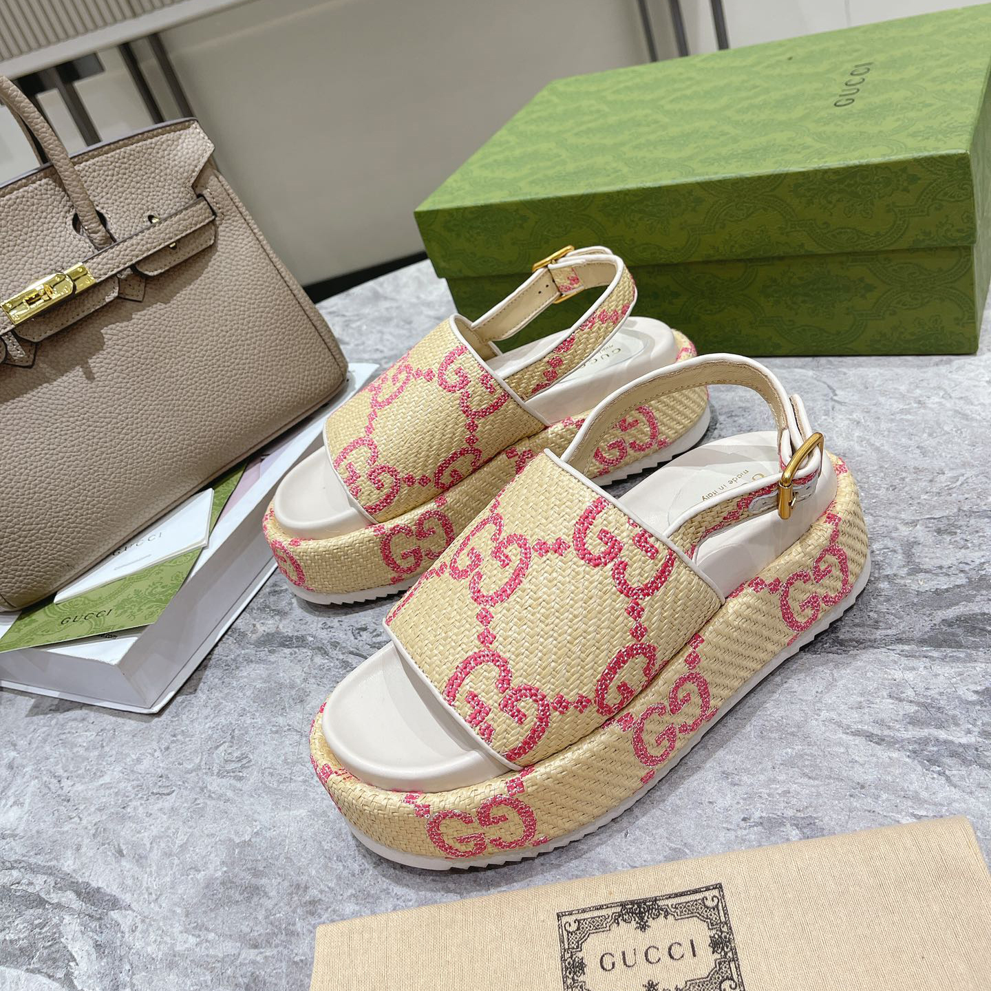 Gucci GG Platform Sandal - PerfectKickZ