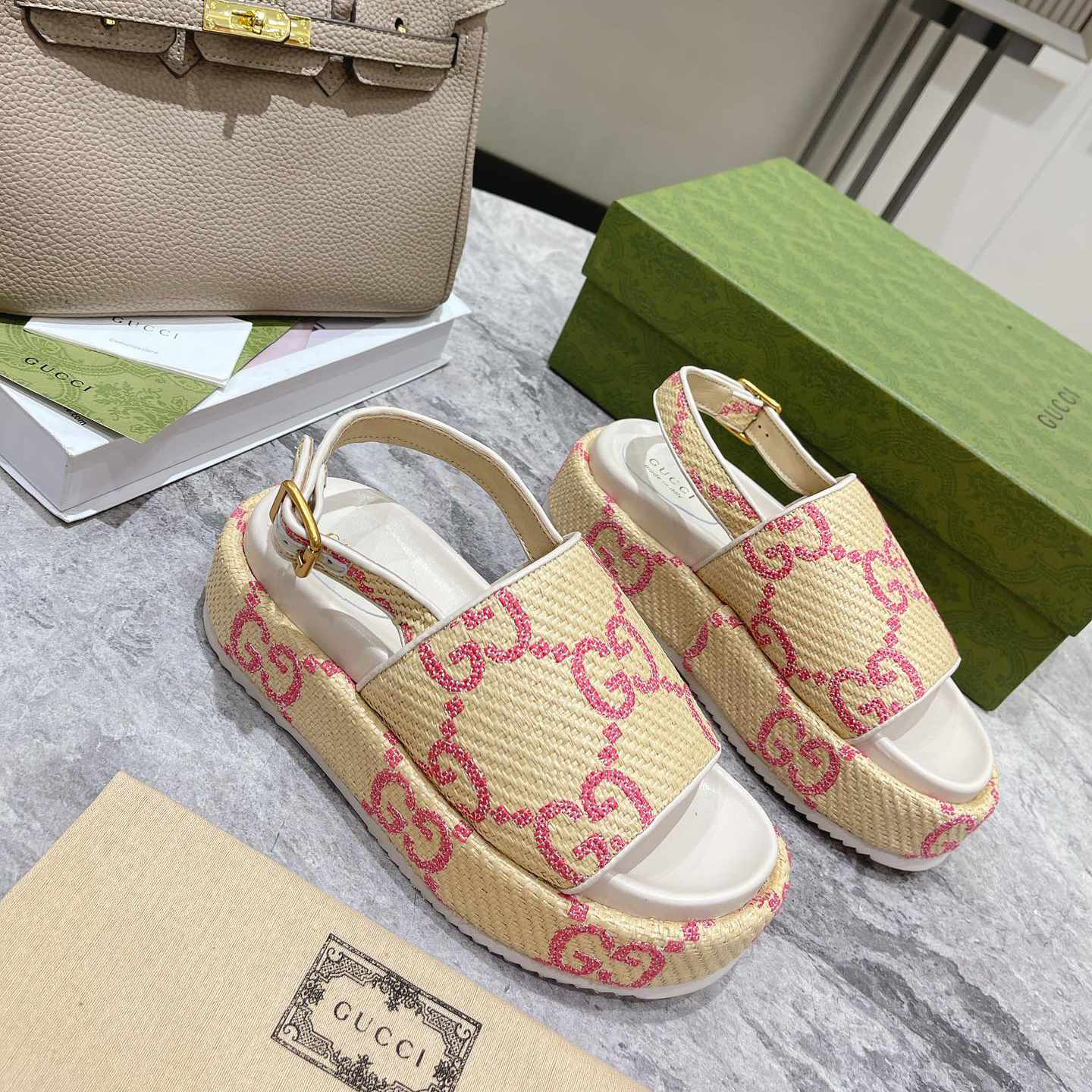 Gucci GG Platform Sandal - PerfectKickZ