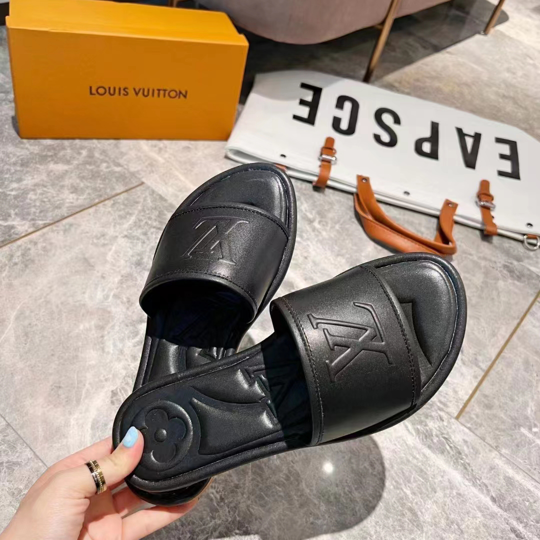 Louis Vuitton Magnetic Flat Mule    1AA1LT - PerfectKickZ