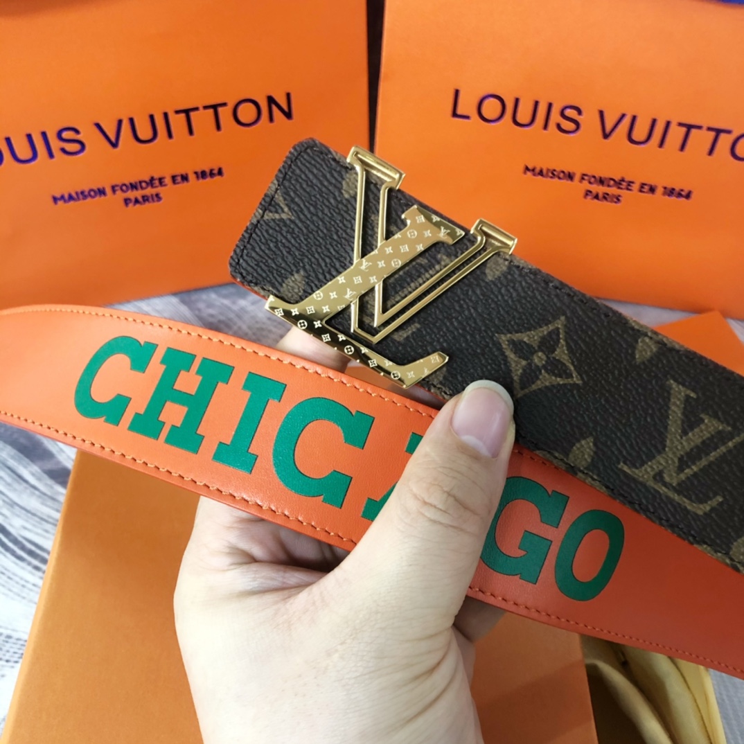 Louis Vuitton LV Pyramide Cities Exclusive 40MM Reversible Belt—Chicago - PerfectKickZ