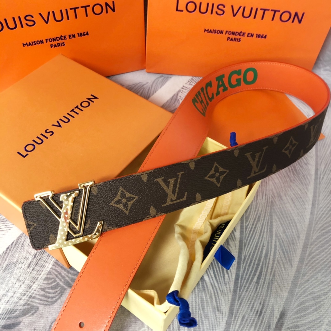 Louis Vuitton LV Pyramide Cities Exclusive 40MM Reversible Belt—Chicago - PerfectKickZ