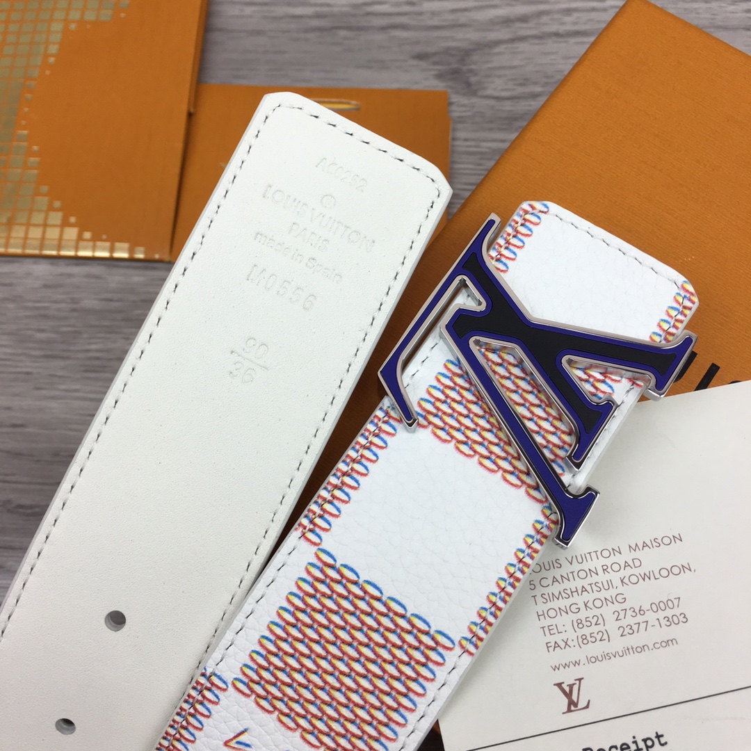 Louis Vuitton LV Optic 40MM Reversible Belt   M0556S - PerfectKickZ