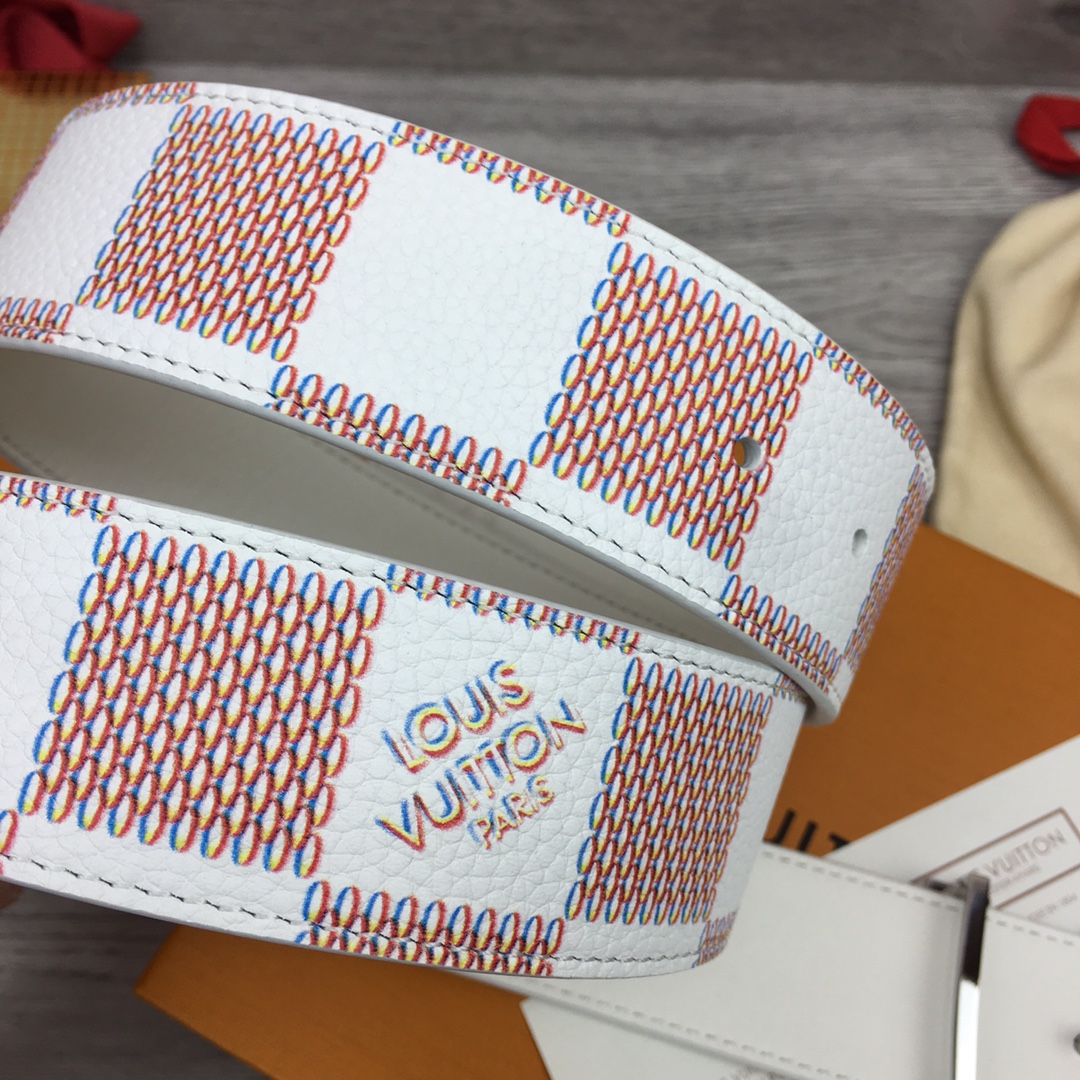 Louis Vuitton LV Optic 40MM Reversible Belt   M0556S - PerfectKickZ