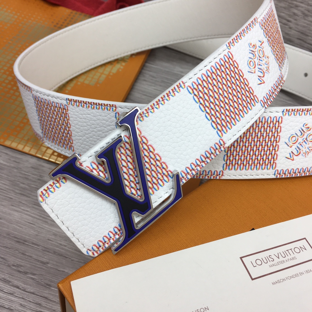 Louis Vuitton LV Optic 40MM Reversible Belt   M0556S - PerfectKickZ