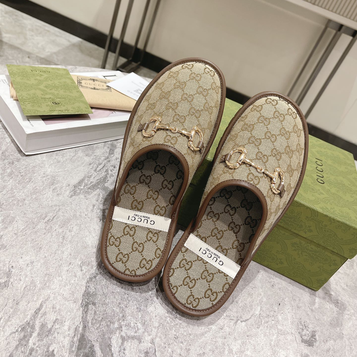 Gucci Men's Slipper With Horsebit - 