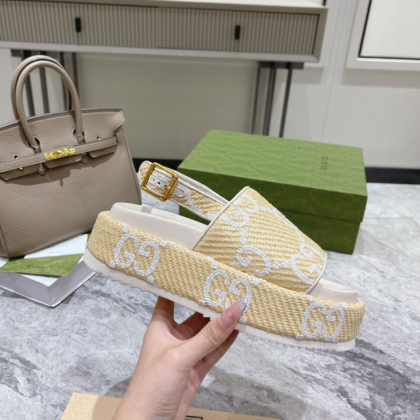 Gucci GG Platform Sandal - PerfectKickZ