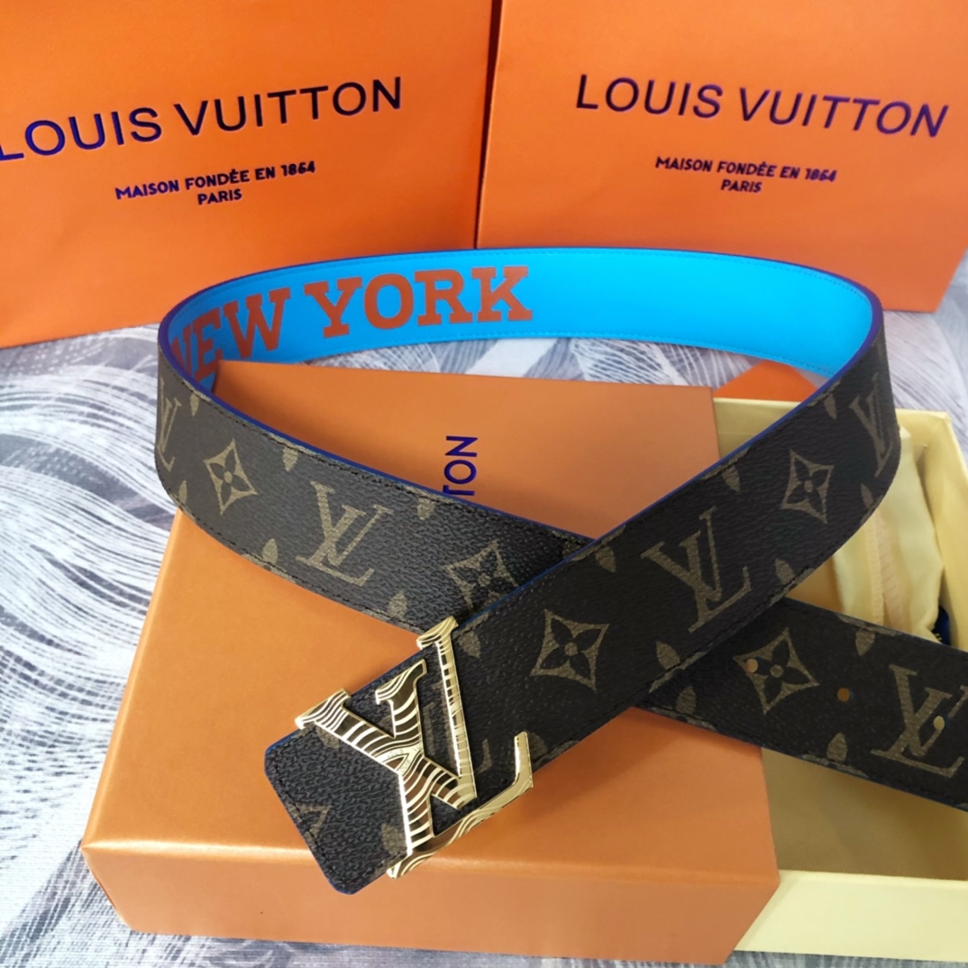 Louis Vuitton LV Pyramide Cities Exclusive 40MM Reversible Belt—New York - PerfectKickZ