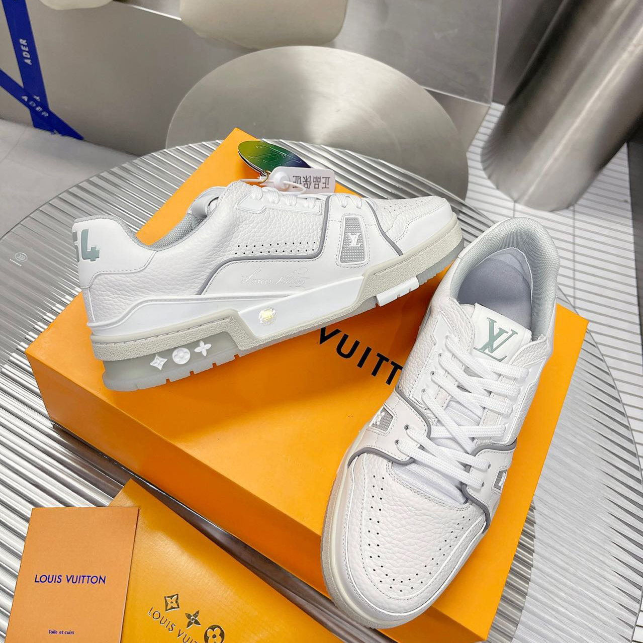 Louis Vuitton LV  Trainer Sneaker（Upon UK Size）    1A8WB3 - PerfectKickZ
