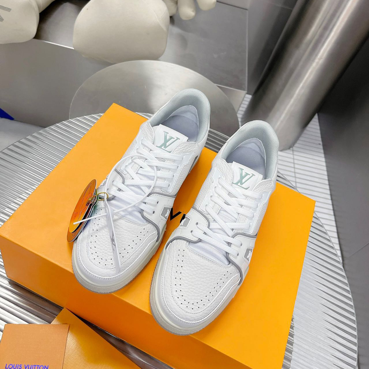 Louis Vuitton LV  Trainer Sneaker（Upon UK Size）    1A8WB3 - PerfectKickZ