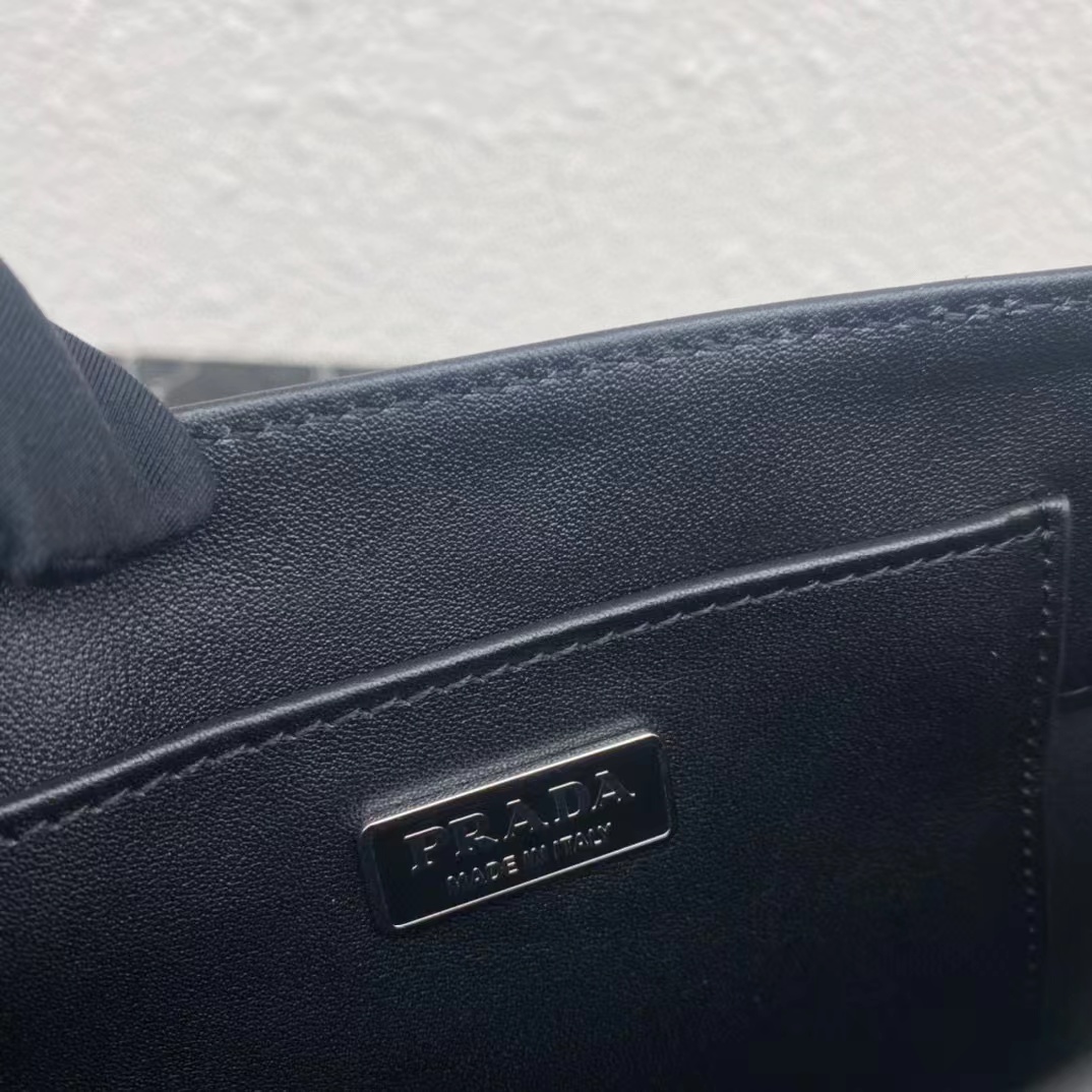 Prada Small Crystal-Studded Satin Tote Bag(17.5-15-5cm) - PerfectKickZ