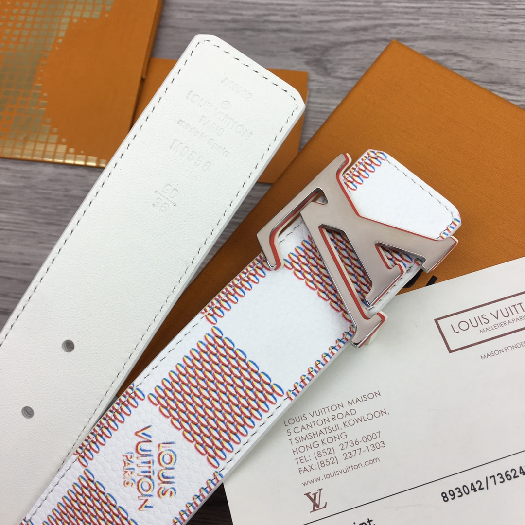 Louis Vuitton LV Optic 40MM Reversible Belt   M0556S - PerfectKickZ
