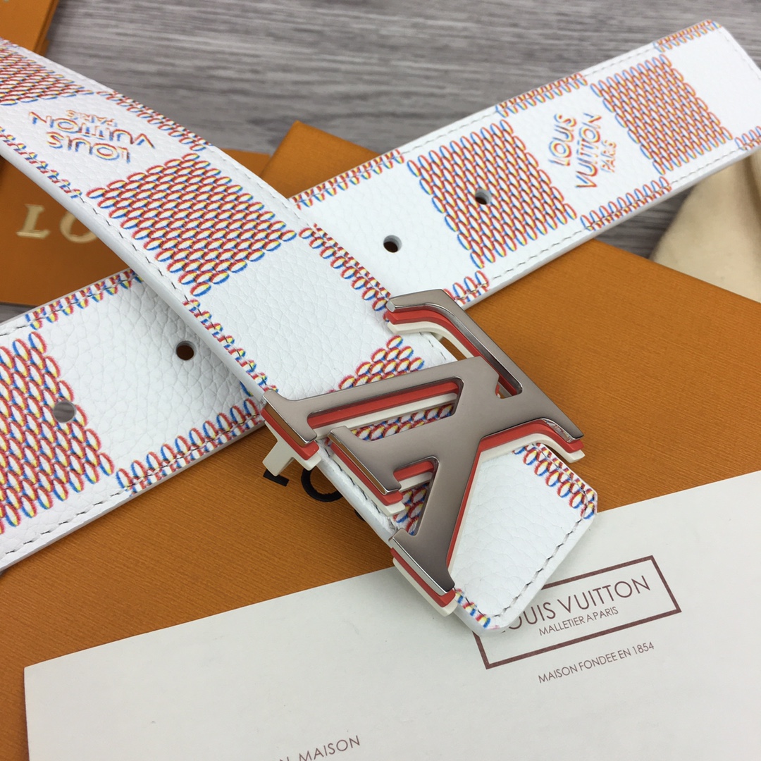 Louis Vuitton LV Optic 40MM Reversible Belt   M0556S - PerfectKickZ
