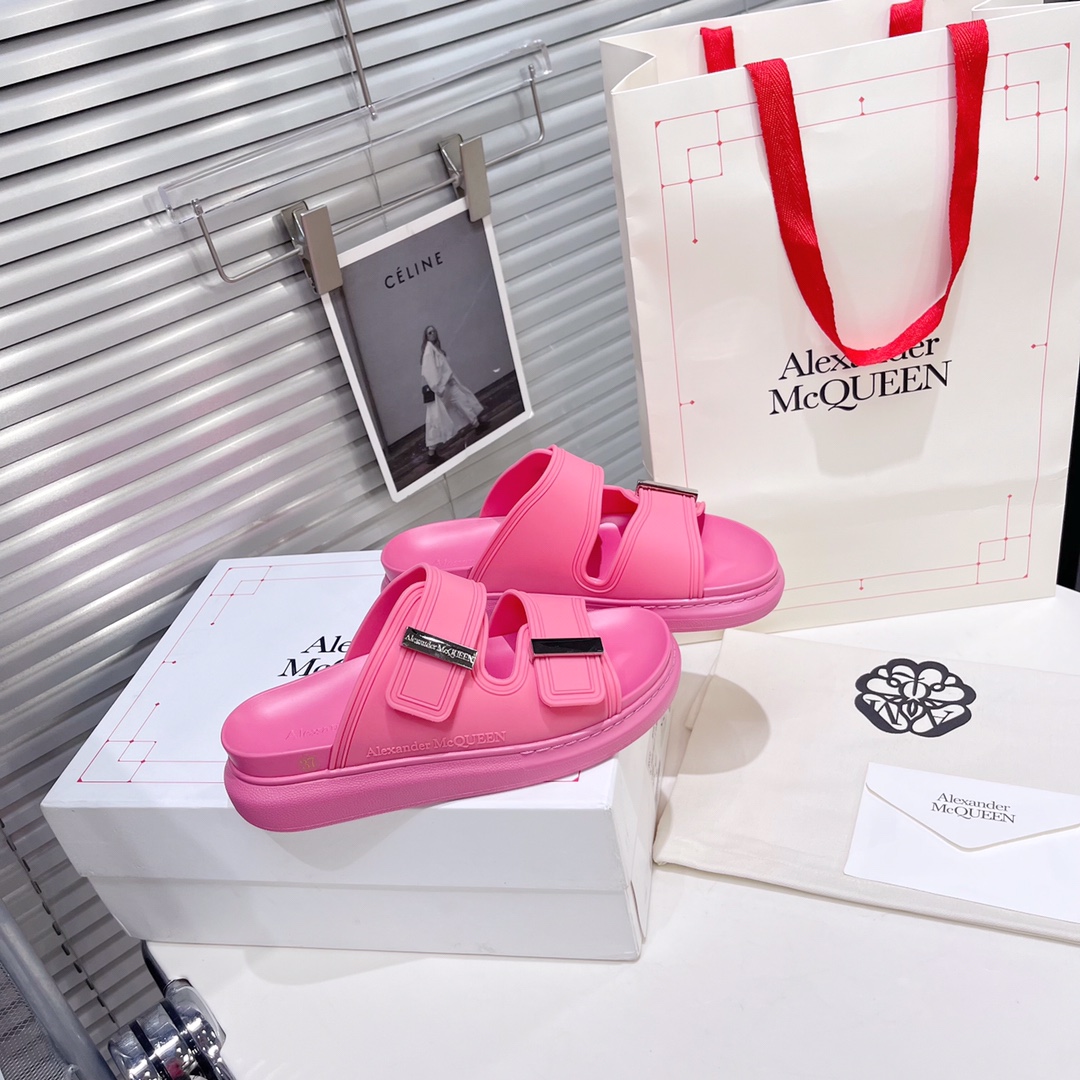 Alexander Mqueen Women's Hybrid Slide In Coral - PerfectKickZ