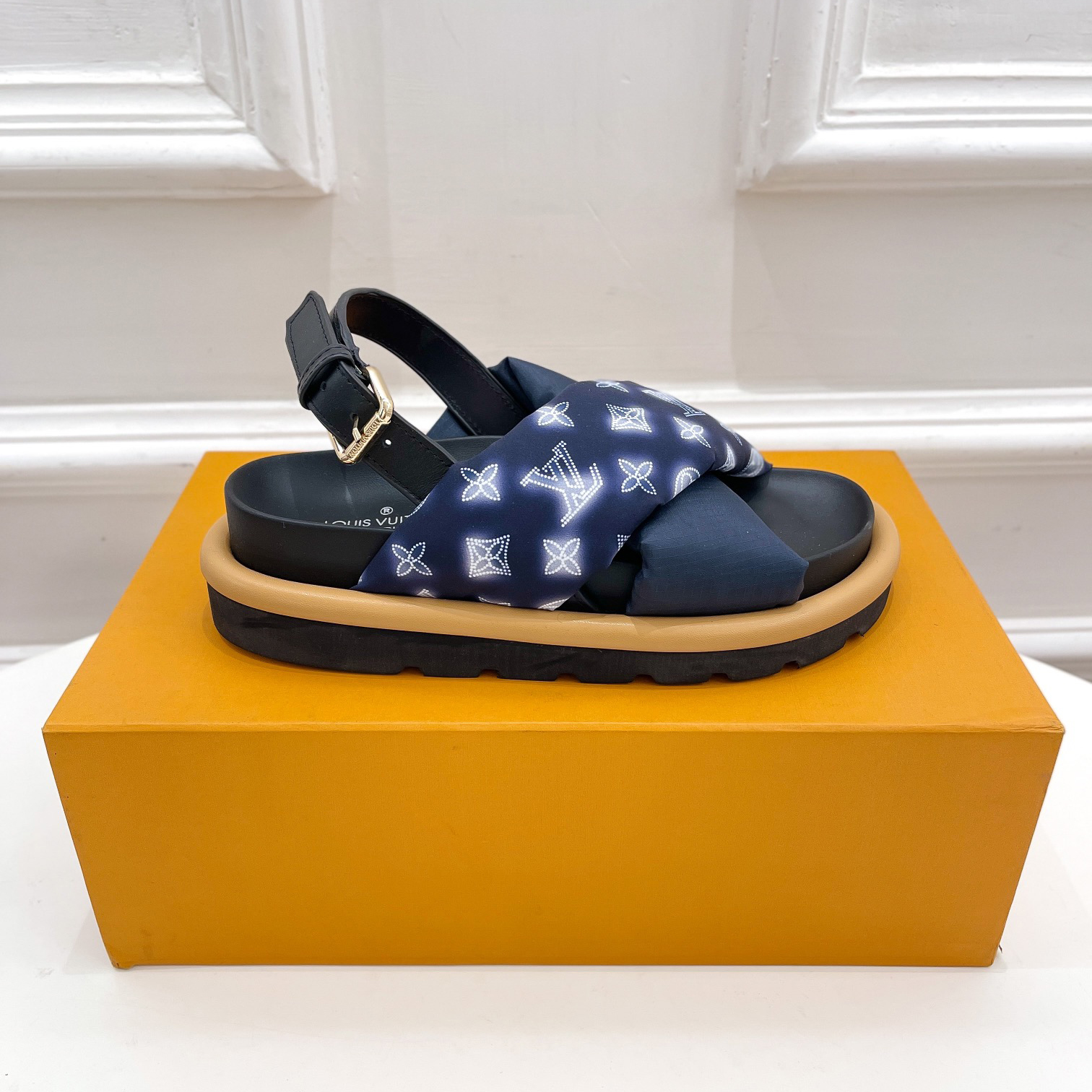 Louis Vuitton Pool Pillow Comfort Flat Bottom Sandal     1A9PP1 - PerfectKickZ