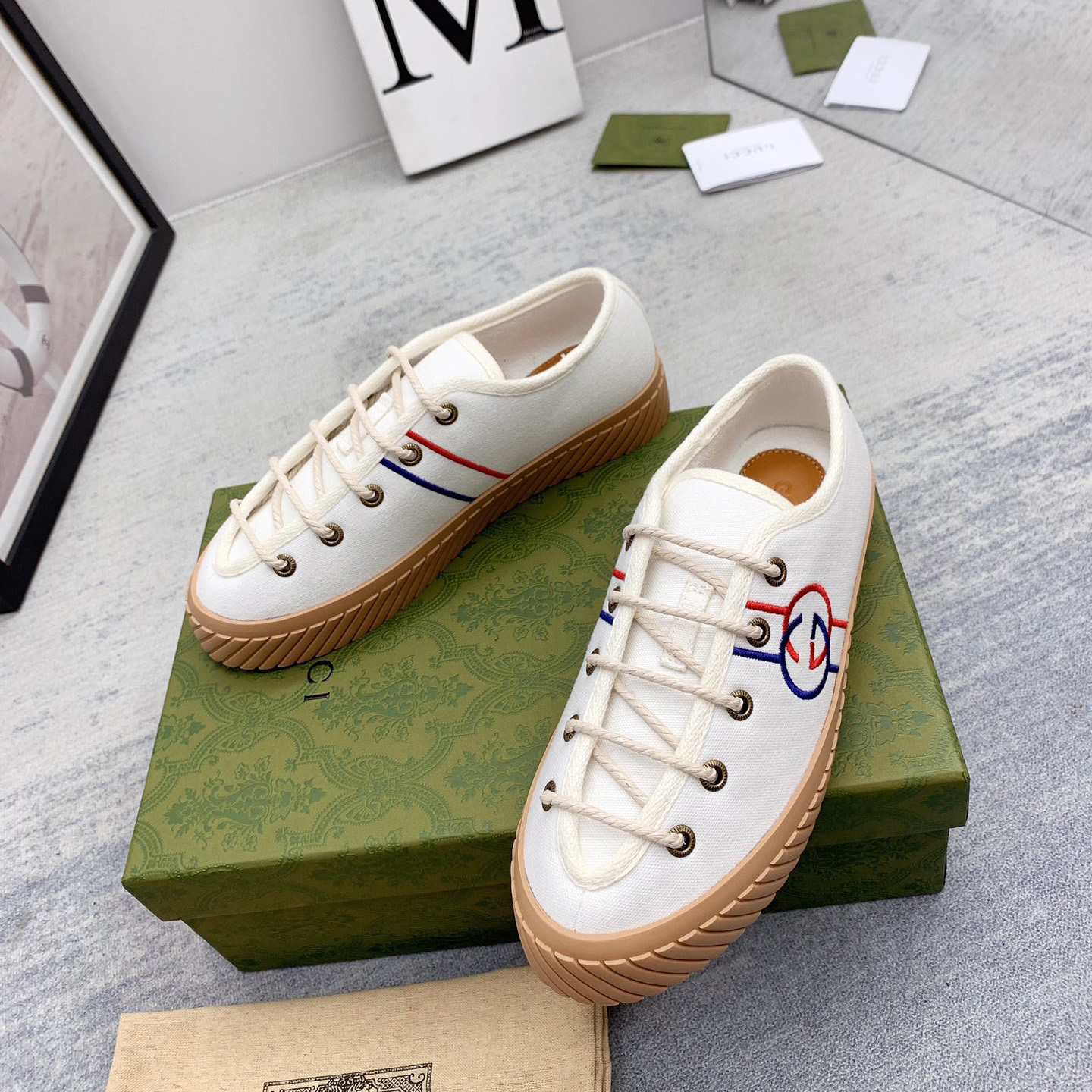 Gucci Interlocking G Sneaker - PerfectKickZ