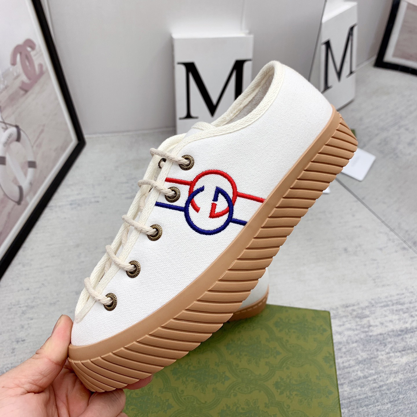 Gucci Interlocking G Sneaker - PerfectKickZ