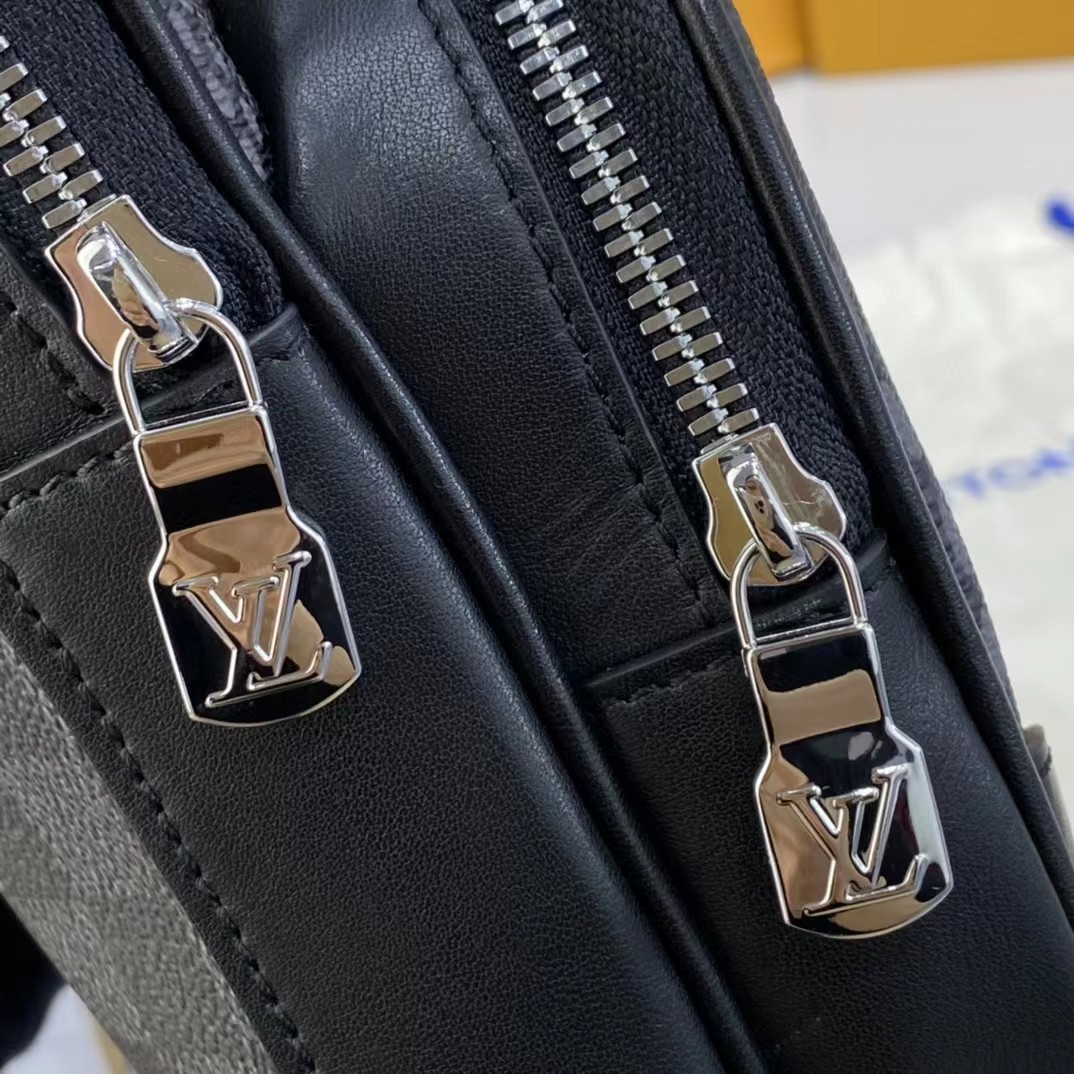Louis Vuitton Amazone Sling Bag(17-21-6cm) - PerfectKickZ