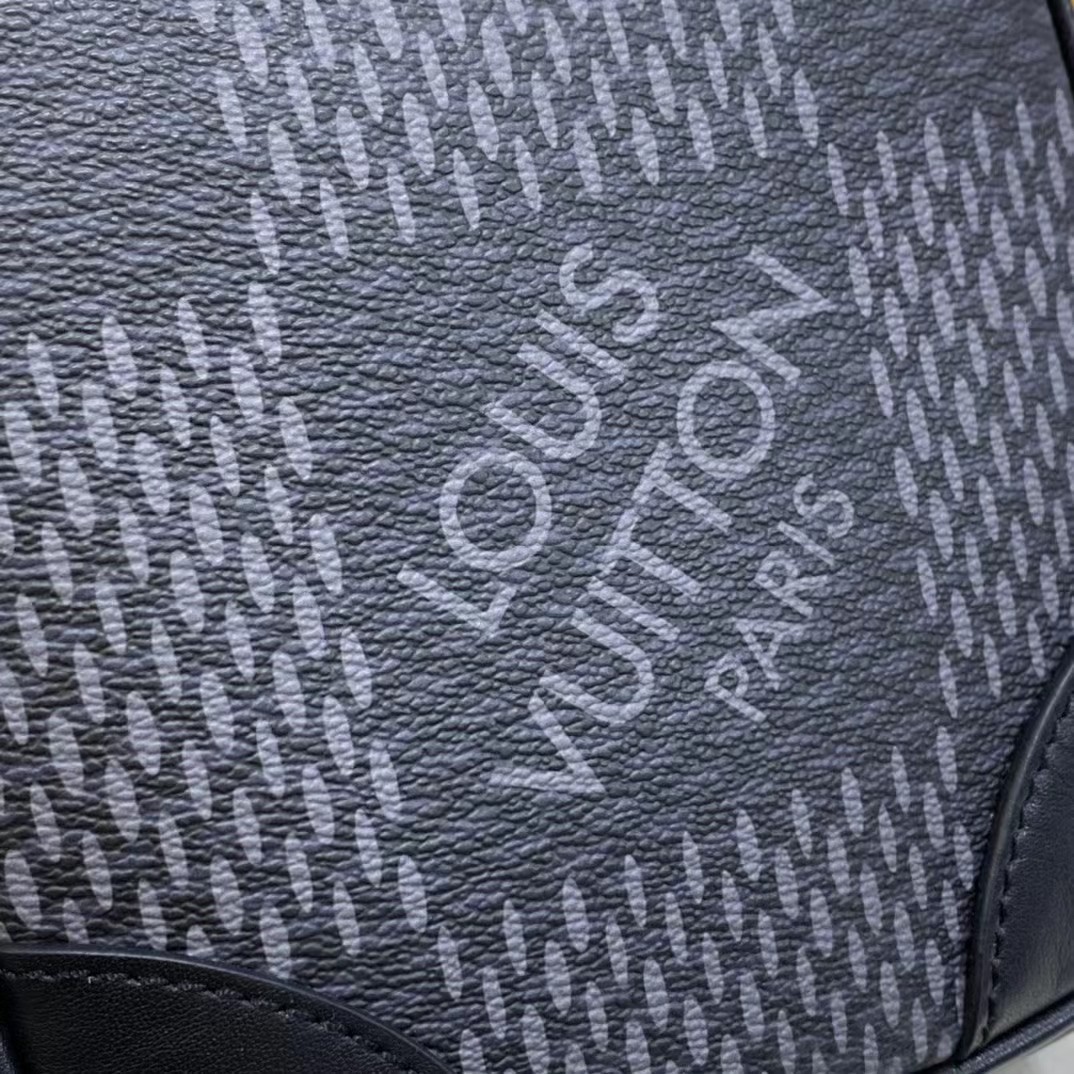 Louis Vuitton Amazone Sling Bag(17-21-6cm) - PerfectKickZ