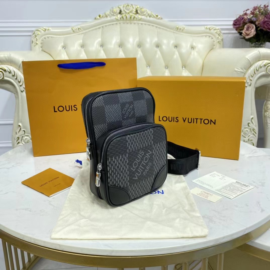 Louis Vuitton Amazone Sling Bag(17-21-6cm) - PerfectKickZ
