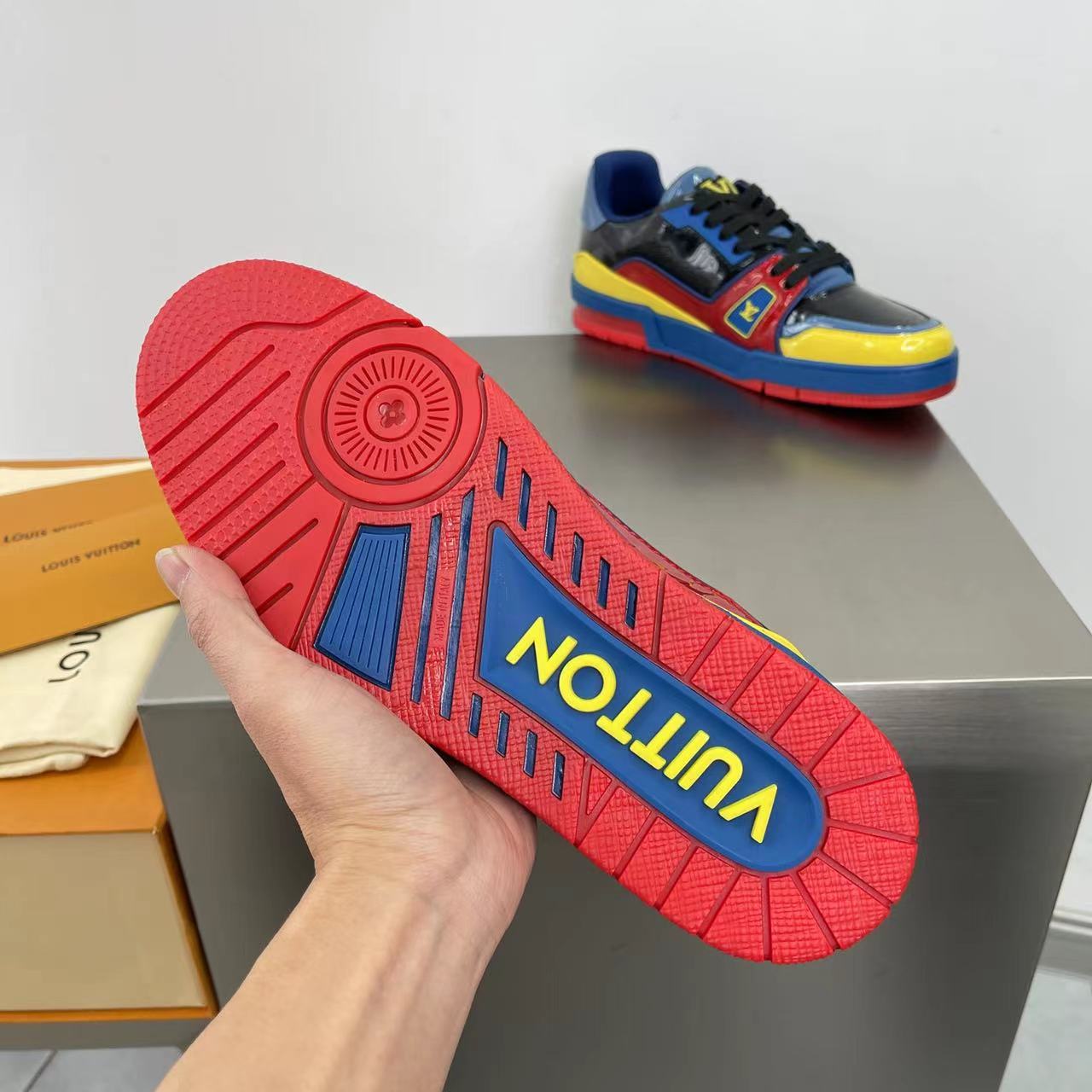 Louis Vuitton LV  Trainer Sneaker       1A9JU6 - PerfectKickZ
