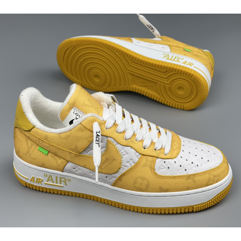 Louis Vuitton x Off-White x Nike Sneaker    - 