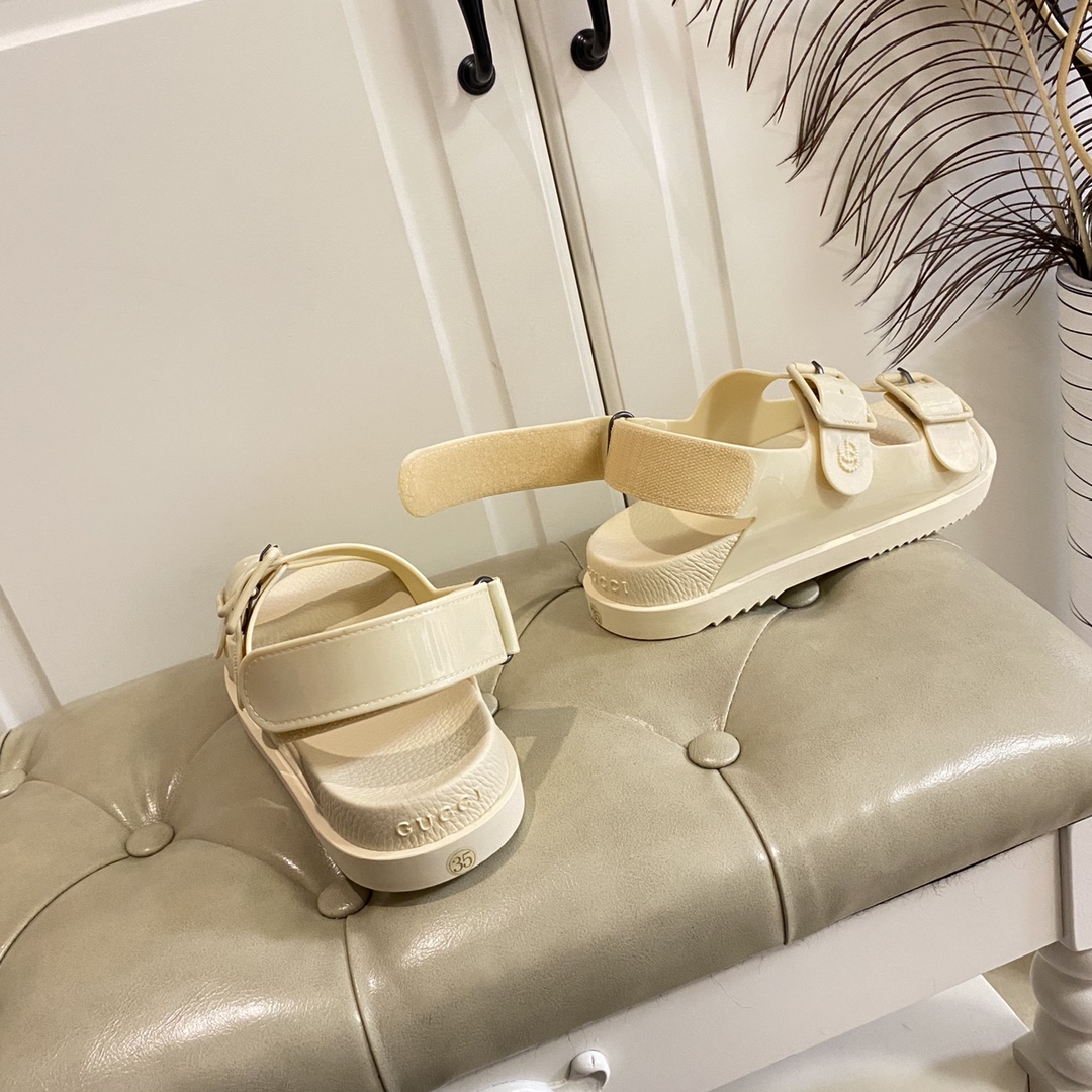 Gucci Women's Sandal With Mini Double G - PerfectKickZ