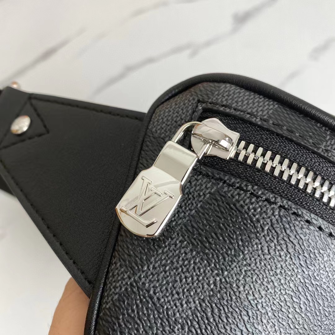 Louis Vuitton Campus Bumbag(26-13-7cm) - PerfectKickZ