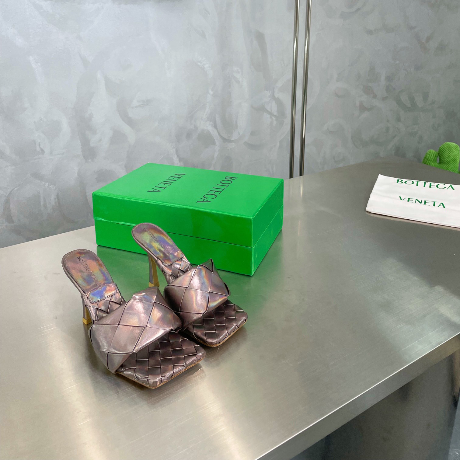 Bottega Veneta  Intreccio Metallized Leather Mules - PerfectKickZ
