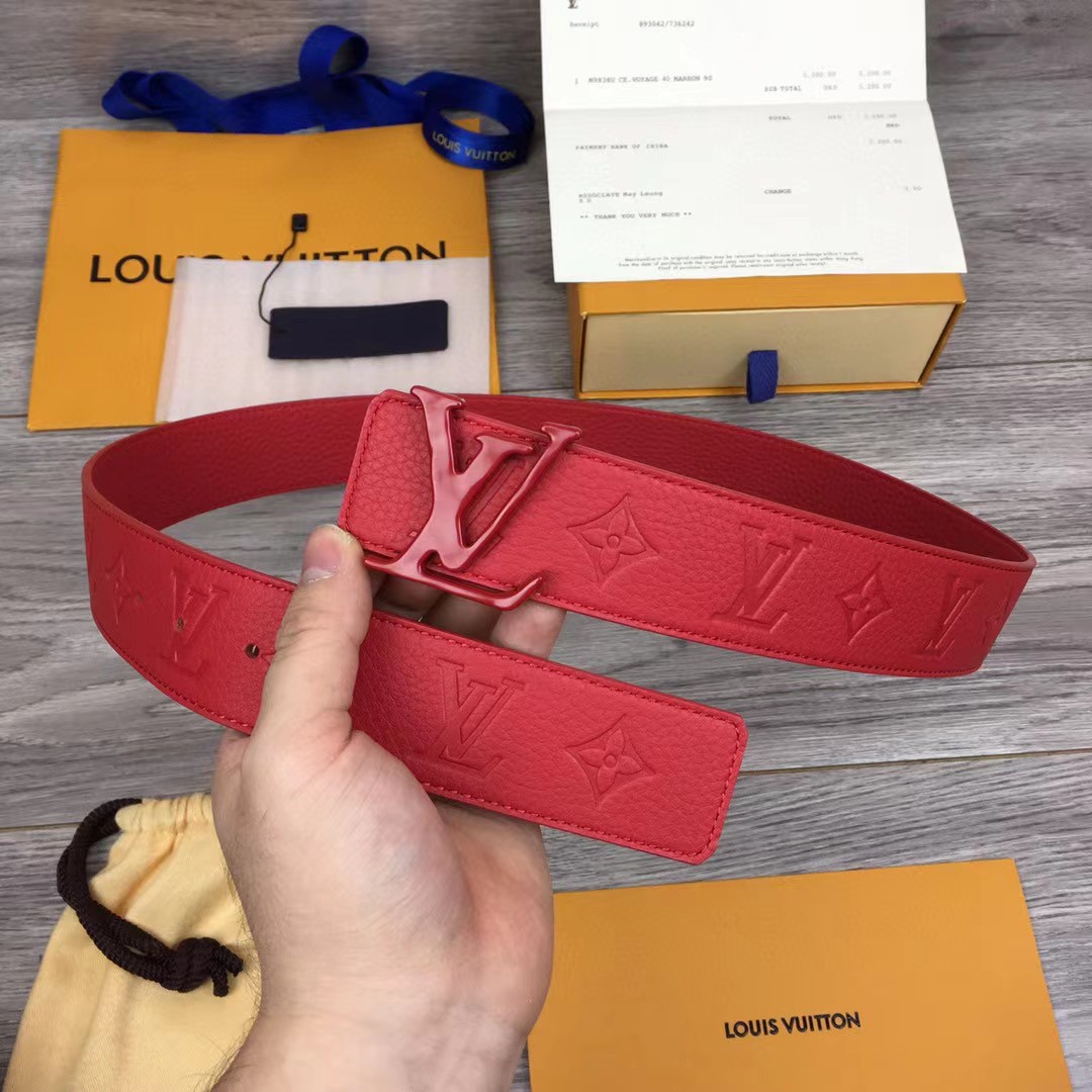 Louis Vuitton Shape 40MM Reversible Belt - PerfectKickZ