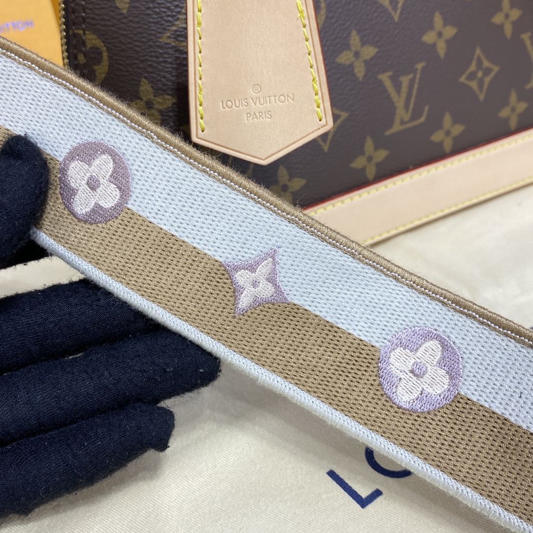 Louis Vuitton Alma BB Monogram Canvas Handbag (23.5-17.5-11.5cm)     M53152 - PerfectKickZ
