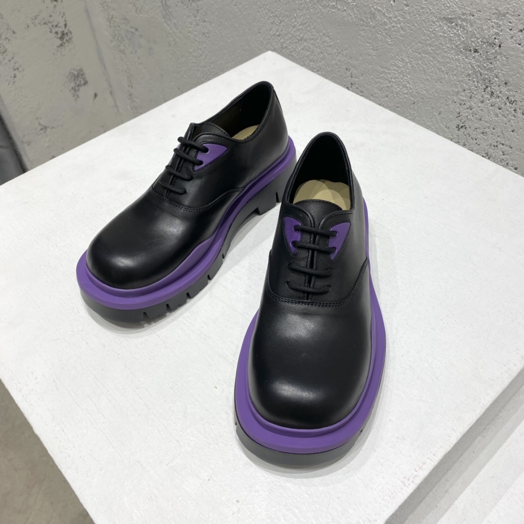 Bottega Veneta Vegetally-Tanned Leather Lace-Up Shoes - PerfectKickZ