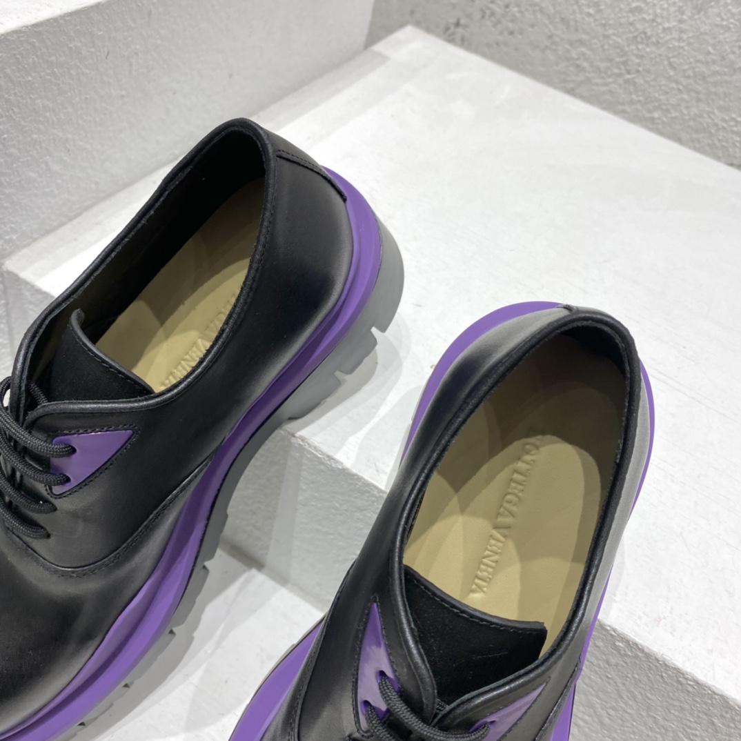 Bottega Veneta Vegetally-Tanned Leather Lace-Up Shoes - PerfectKickZ
