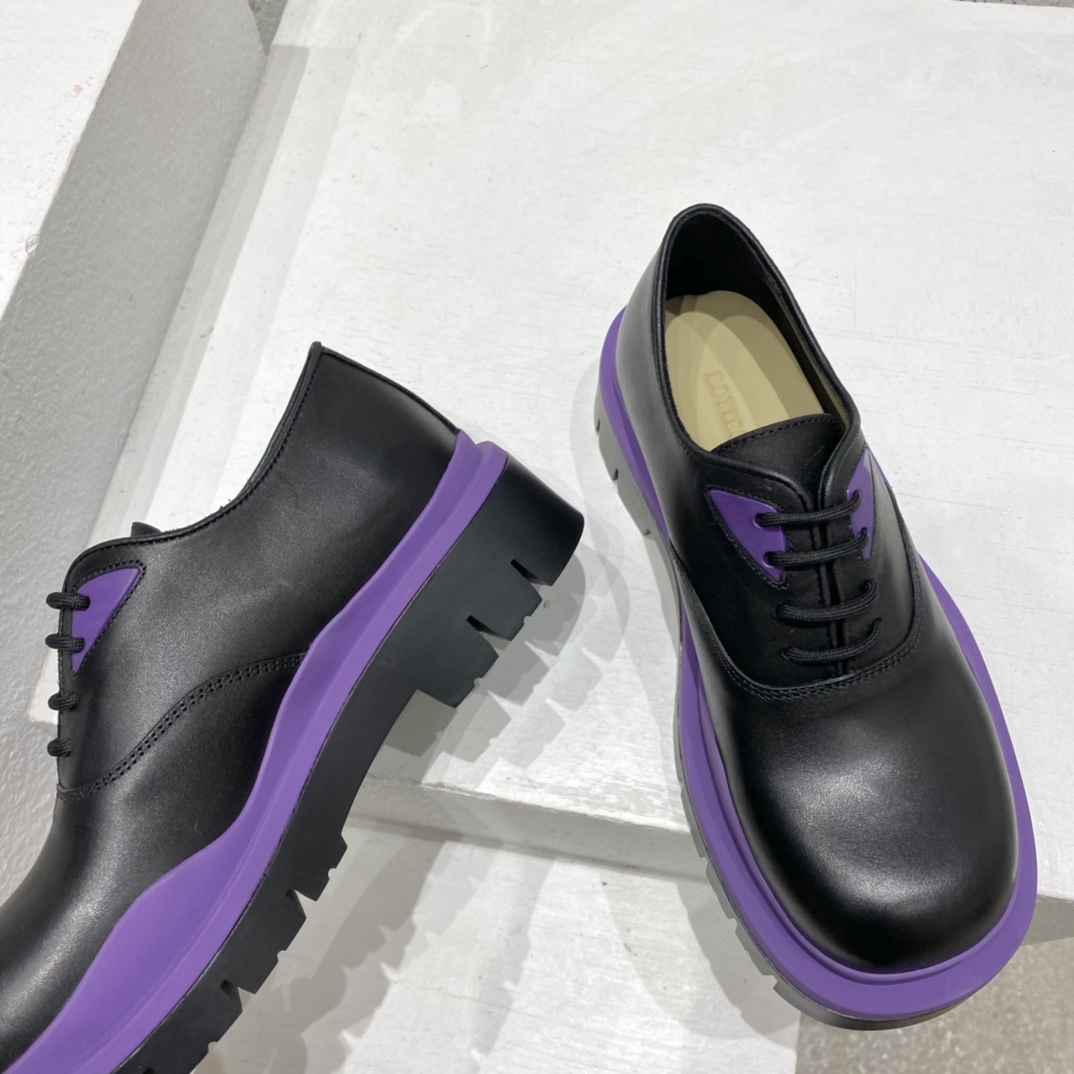 Bottega Veneta Vegetally-Tanned Leather Lace-Up Shoes - PerfectKickZ
