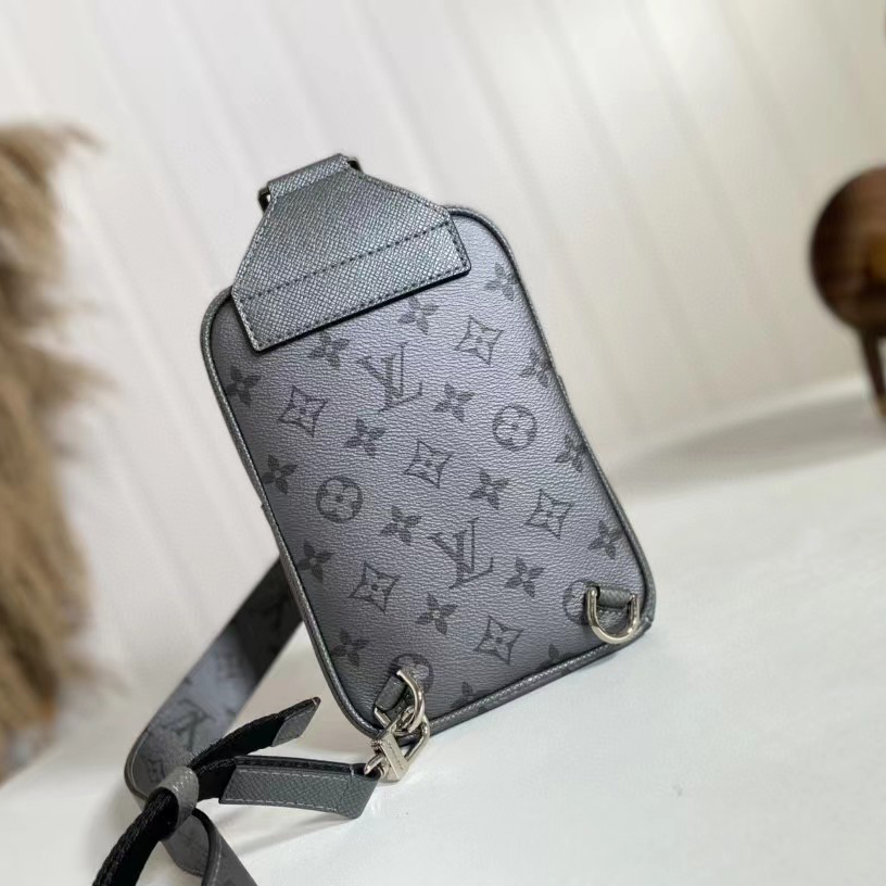 Louis Vuitton Outdoor Slingbag(13-21-5cm)   M30833 - PerfectKickZ