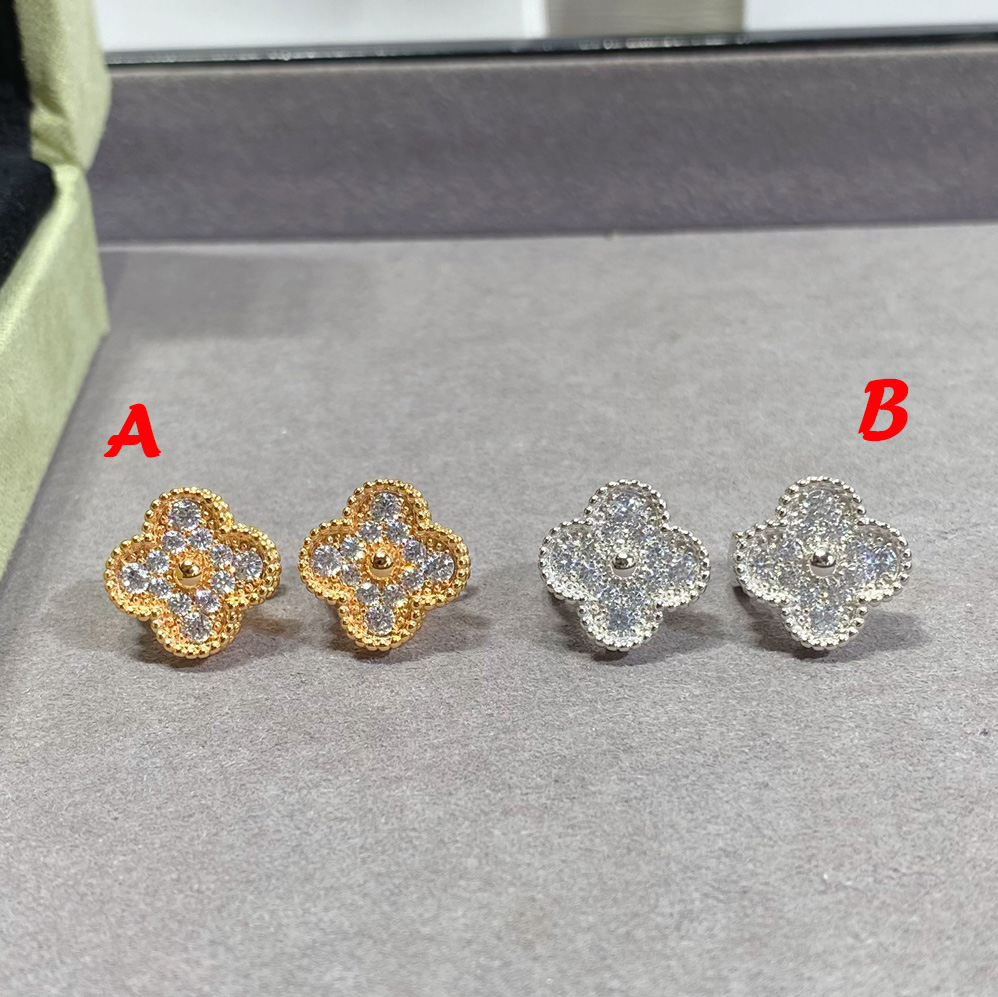 Van Cleef & Arpels Vintage Alhambra Earrings - PerfectKickZ