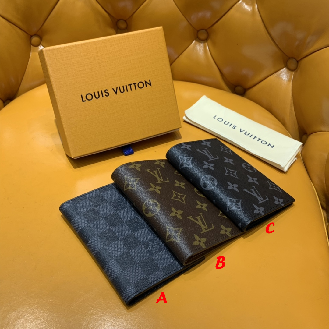 Louis Vuitton Passport Cover(10-14-2.5cm) - PerfectKickZ