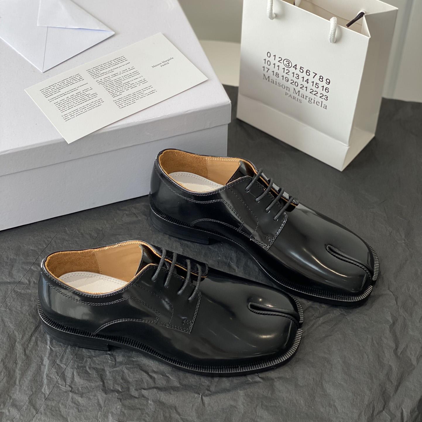 Maison Margiela Tabi Leather Brogues - PerfectKickZ