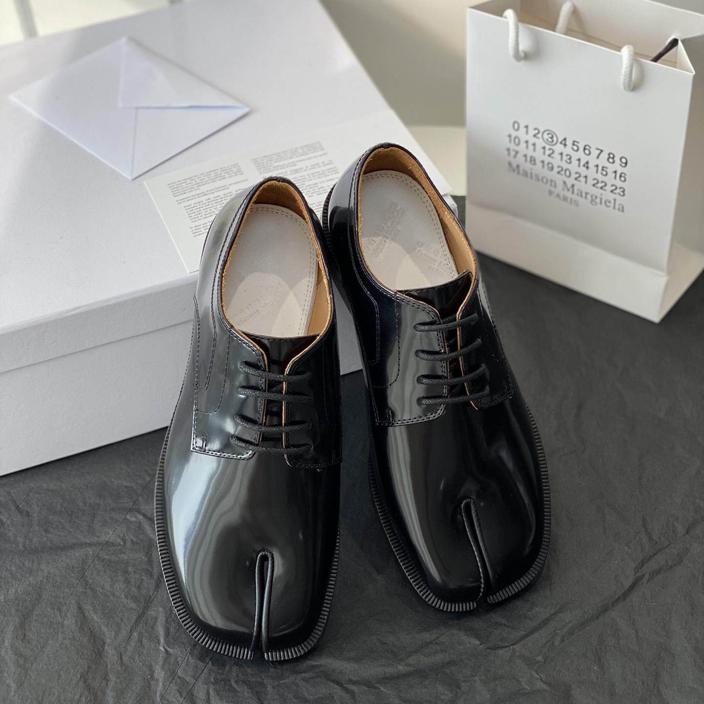 Maison Margiela Tabi Leather Brogues - PerfectKickZ