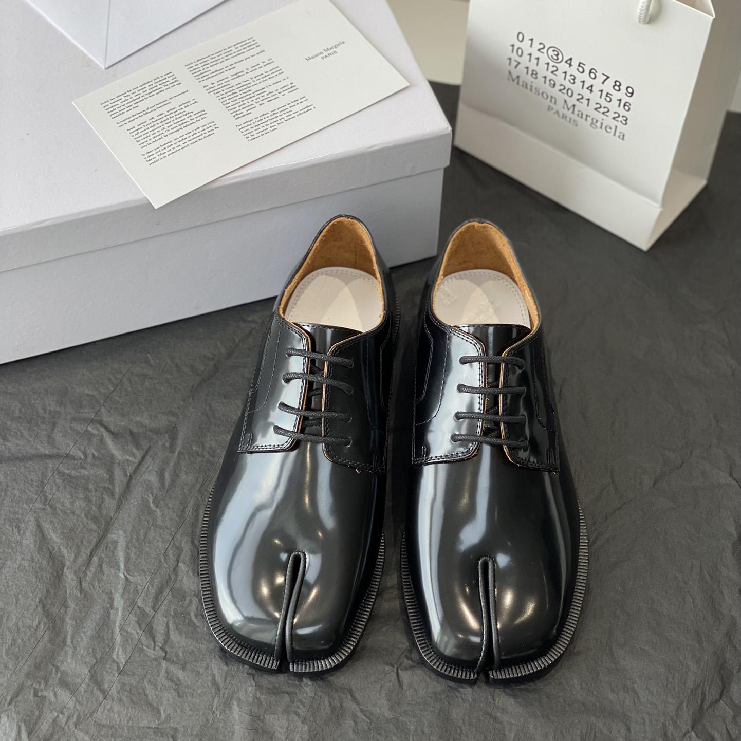 Maison Margiela Tabi Leather Brogues - PerfectKickZ