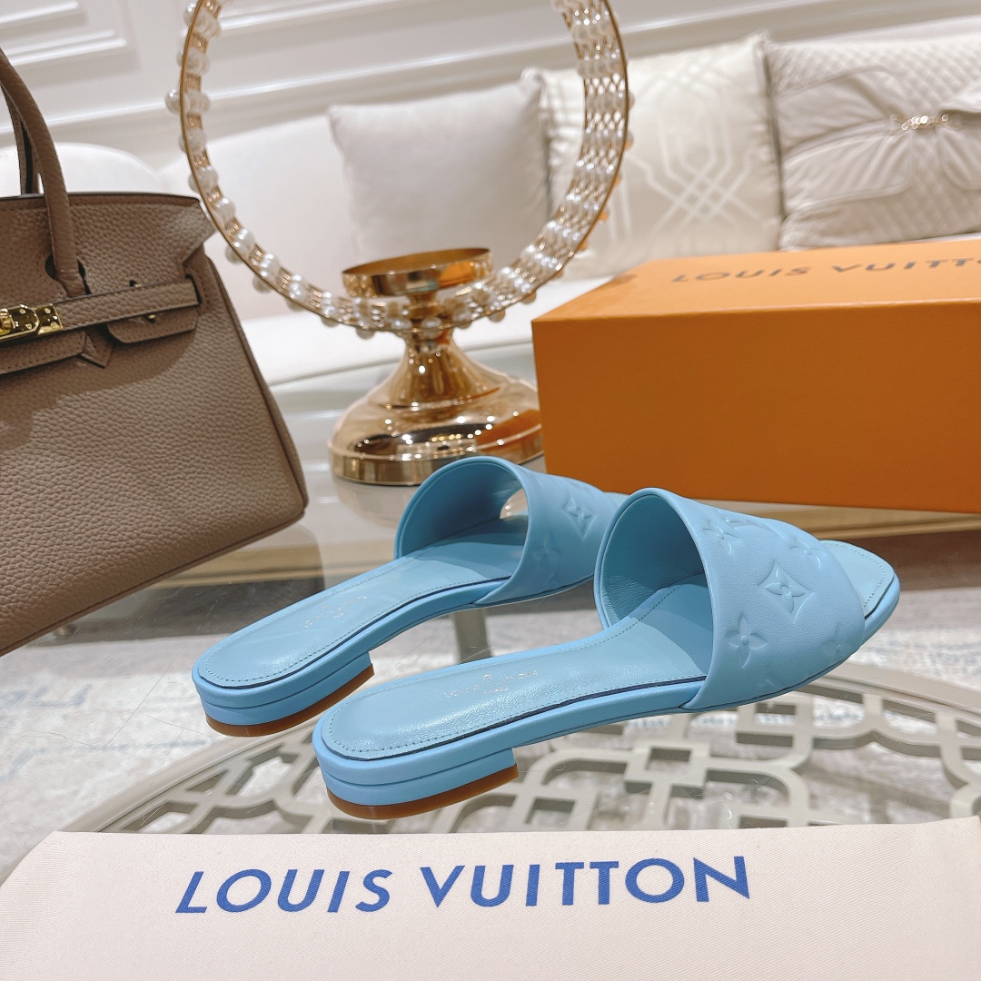 Louis Vuitton Revival Flat Mule     1A9P7D - PerfectKickZ