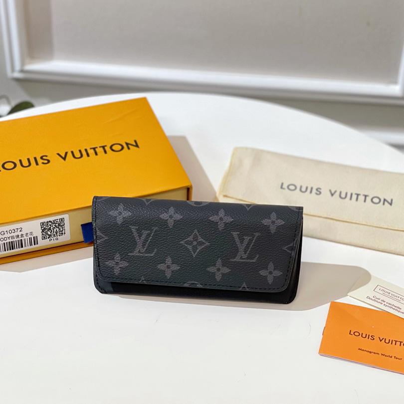 Louis Vuitton Woody Glasses Case   GI0296 - 