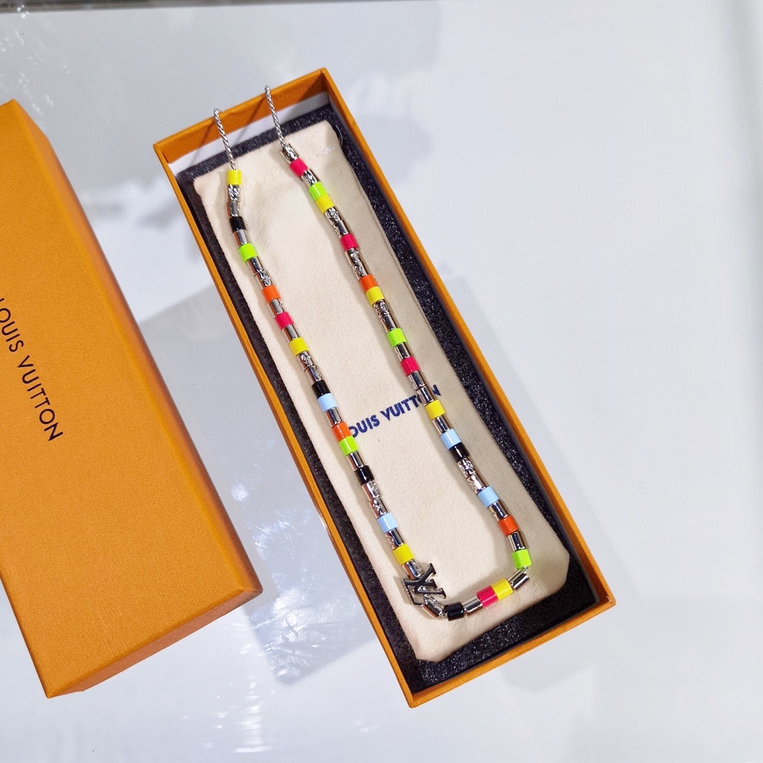 Louis Vuitton LV Paradise Necklace       MP3328 - PerfectKickZ