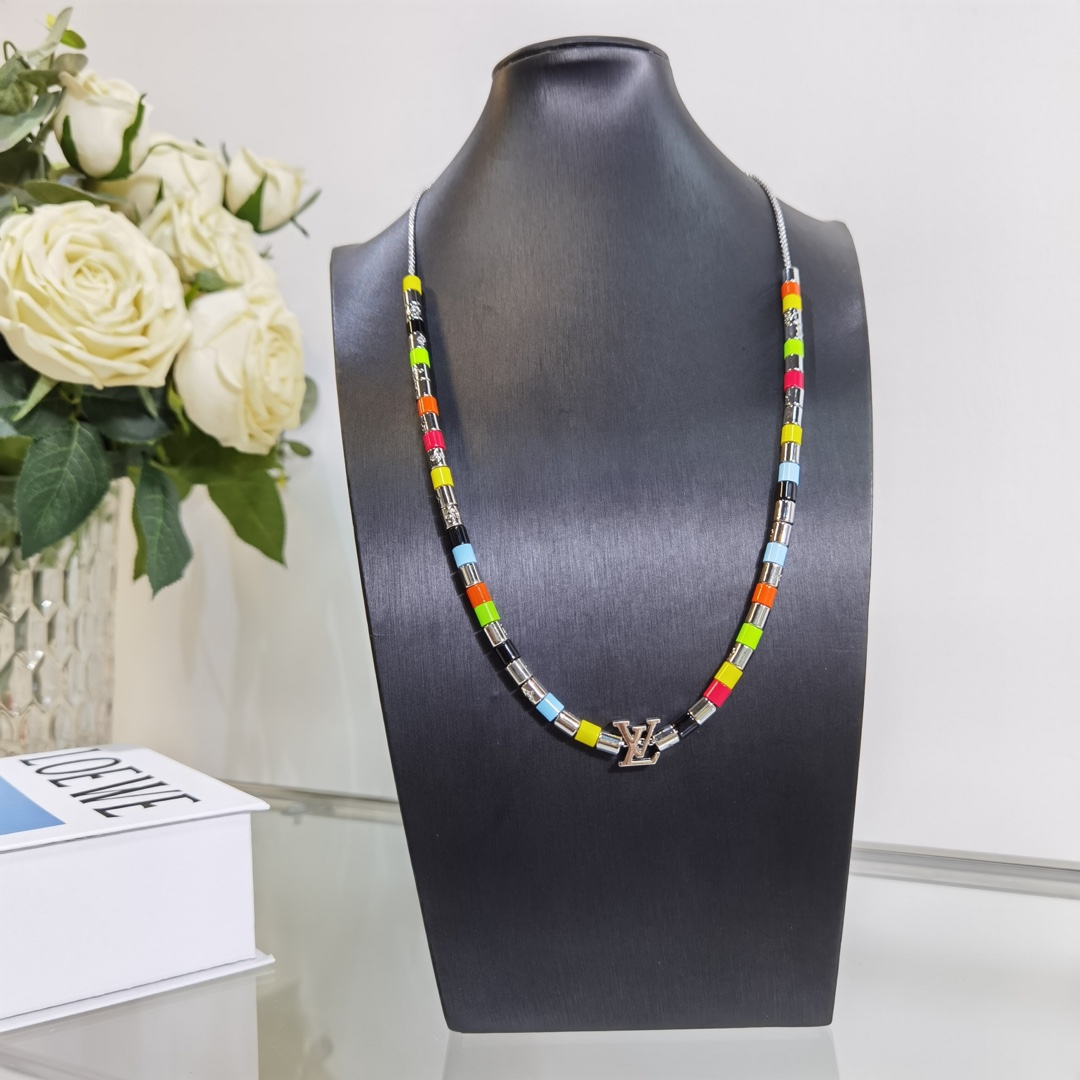 Louis Vuitton LV Paradise Necklace       MP3328 - PerfectKickZ