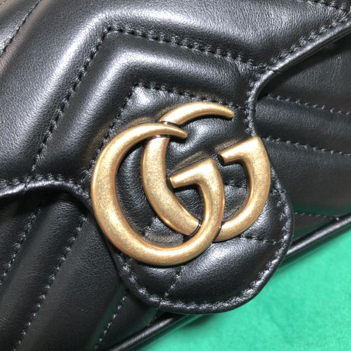 Gucci GG Marmont Matelassé Lather Super Mini Bag(16.5-10.2-5.1cm) - PerfectKickZ